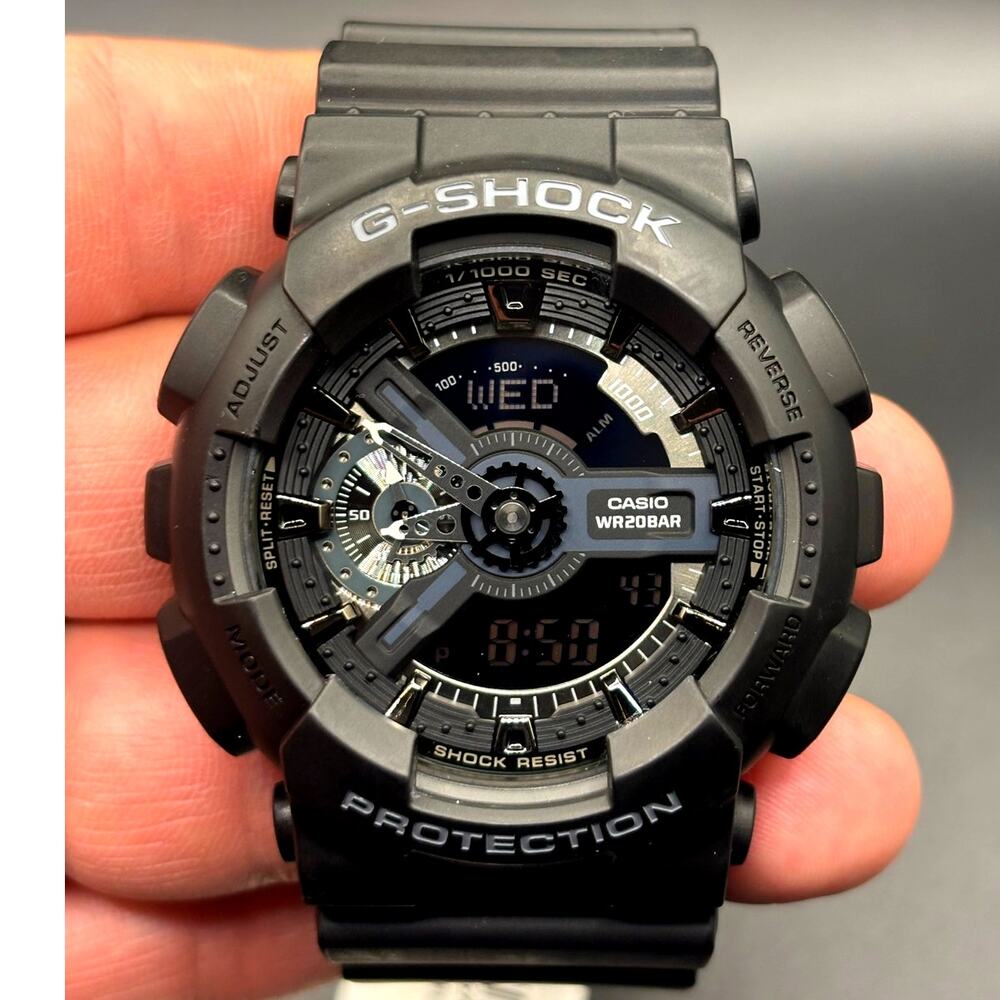 Casio G-Shock GA110-1B Men's Analog Digital Black Resin 200M Rugged Watch NIBWT